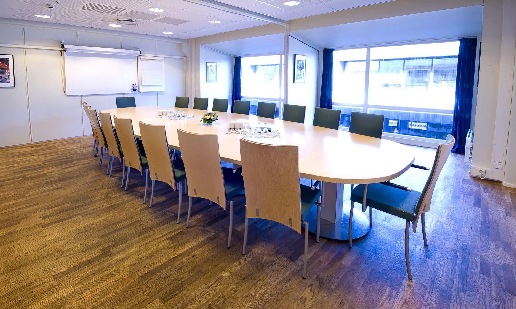 Thon Partner Hotel Ullevaal Stadion Oslo Esterno foto